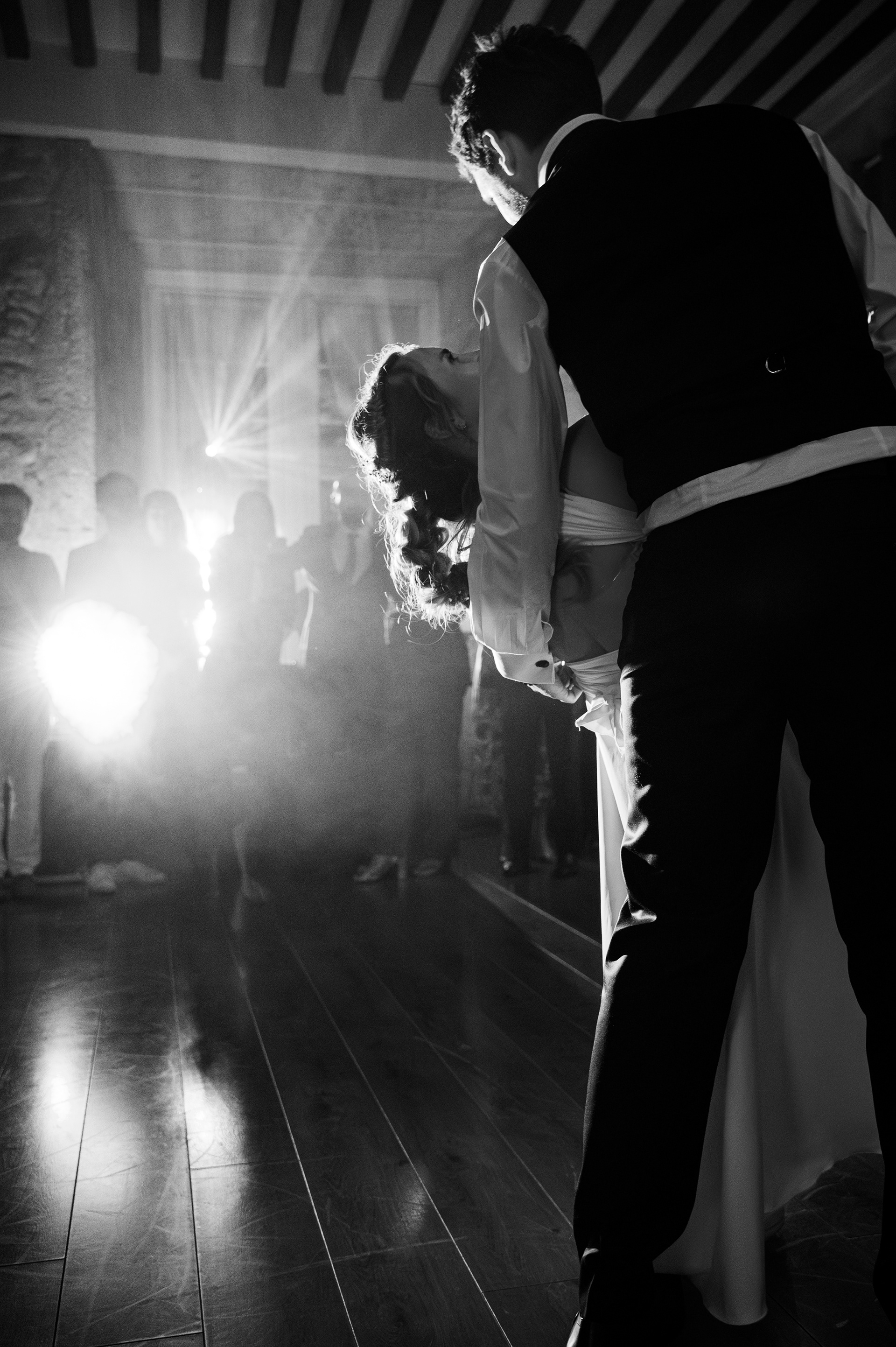 Mise en lumière de la première danse des mariés