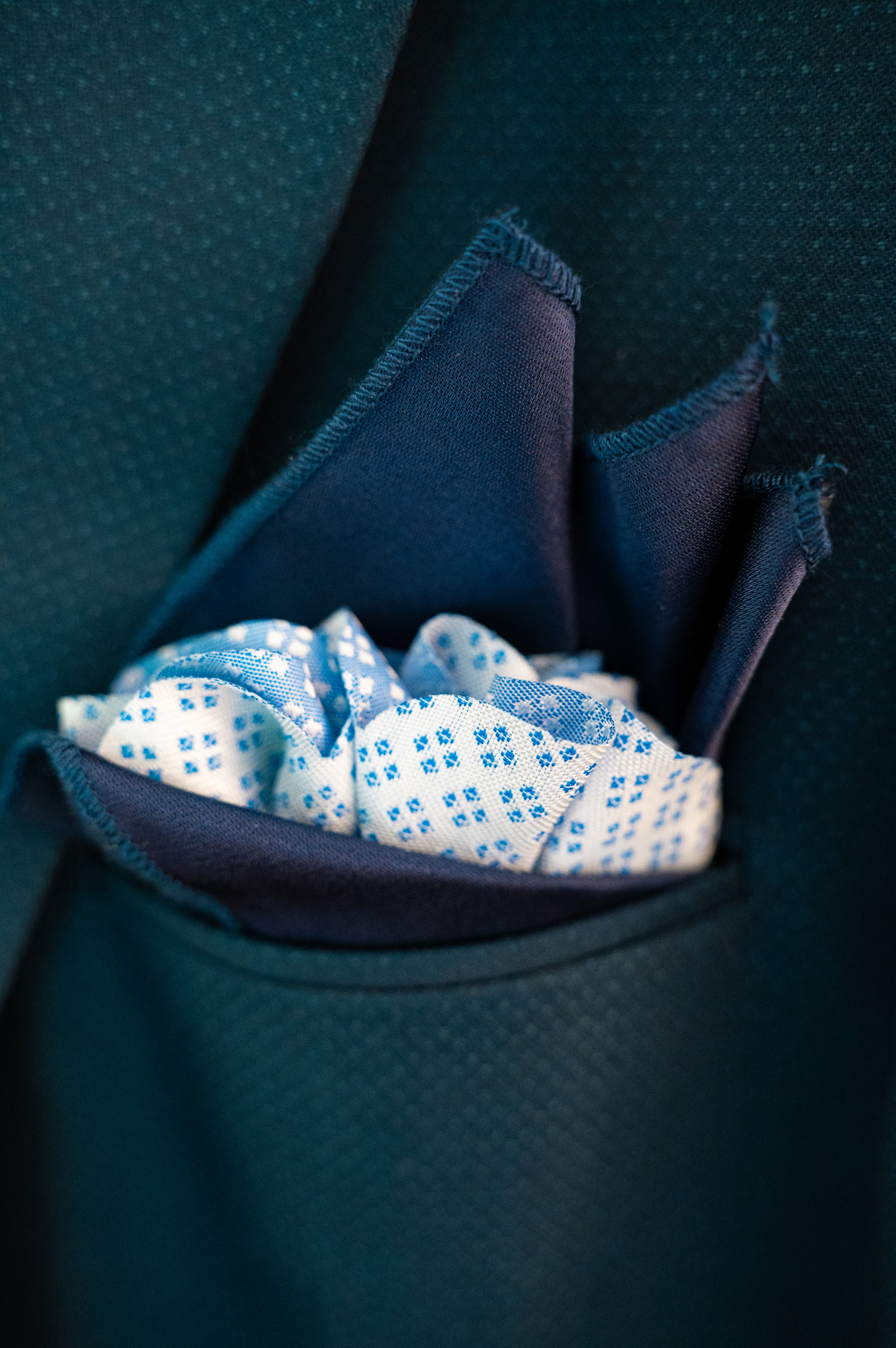 Détails du costume du marié