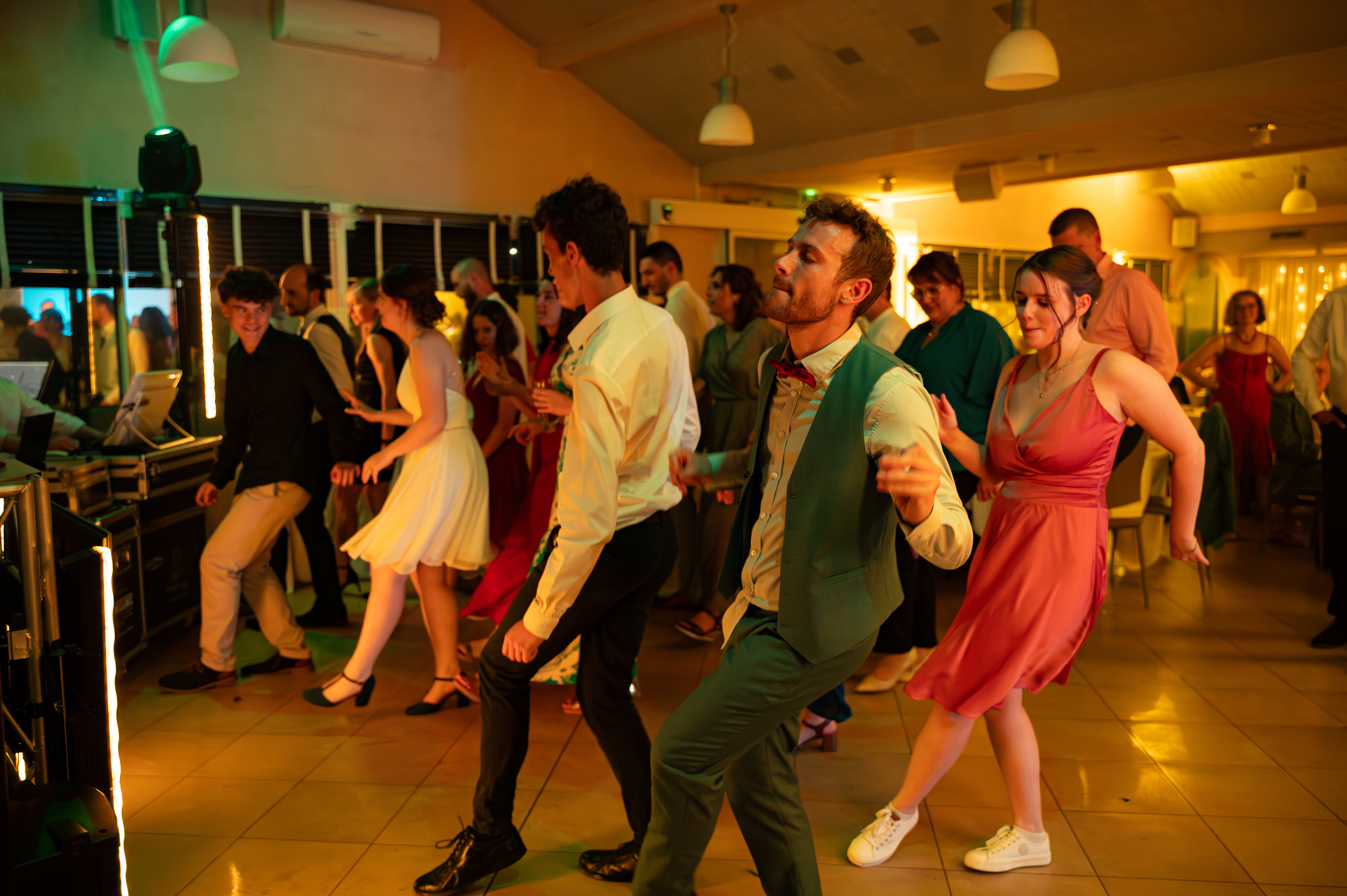 Tout le monde danse le madison