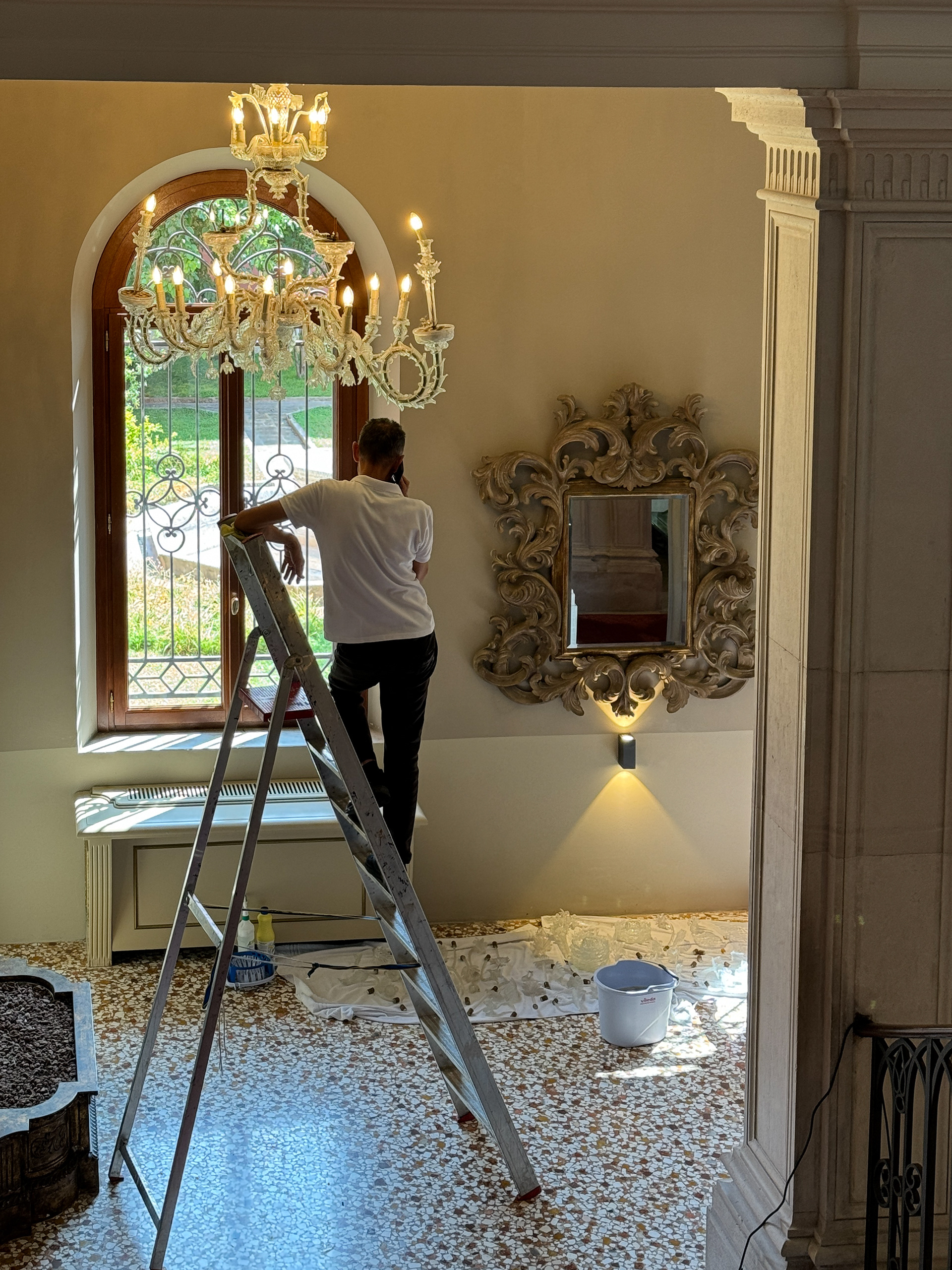 Murano chandeliers are a lot of work