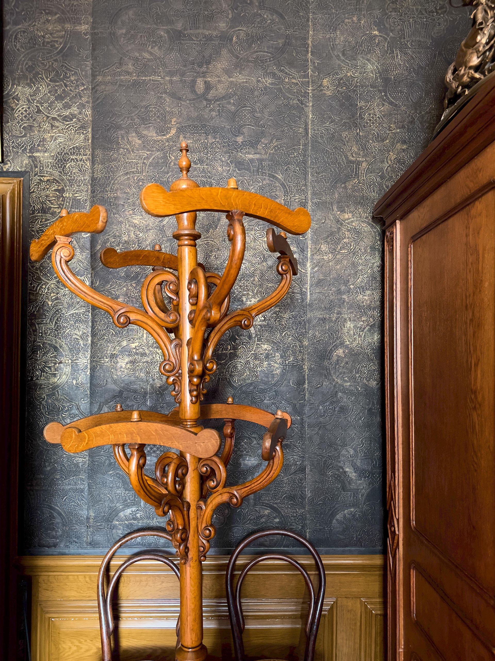 Very handy coat rack!