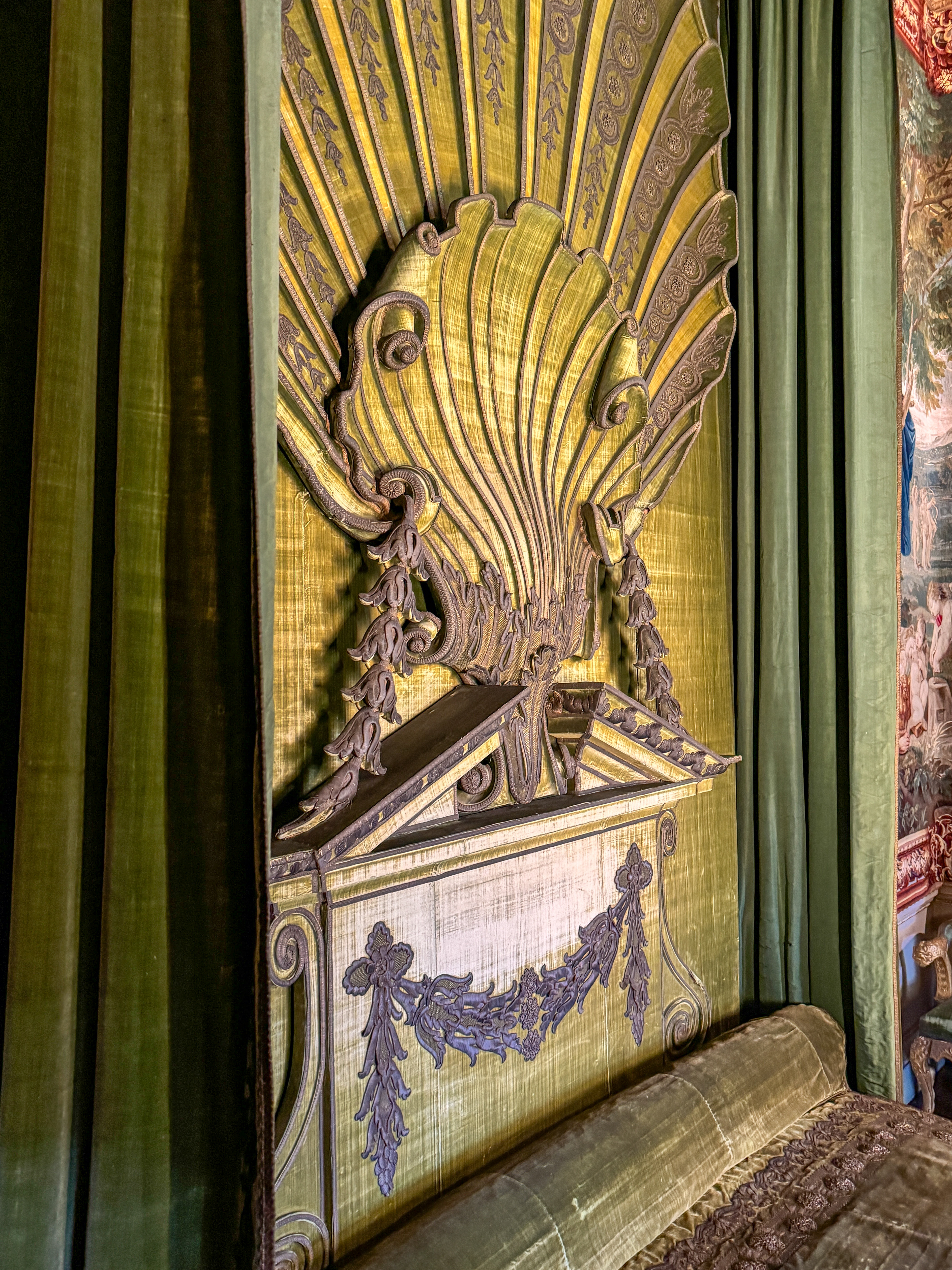 Detail of the famous green velvet bed