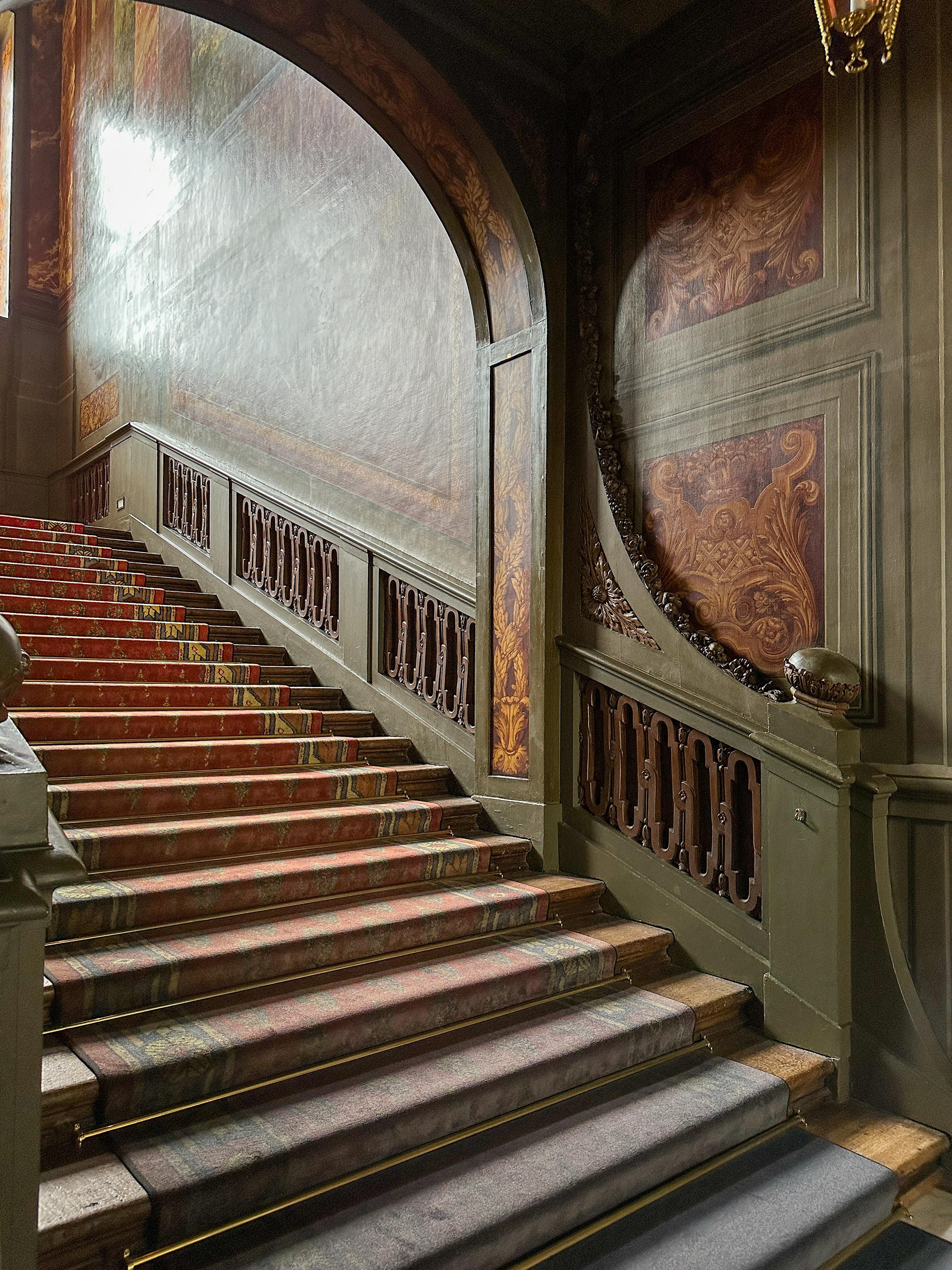 Central staircase