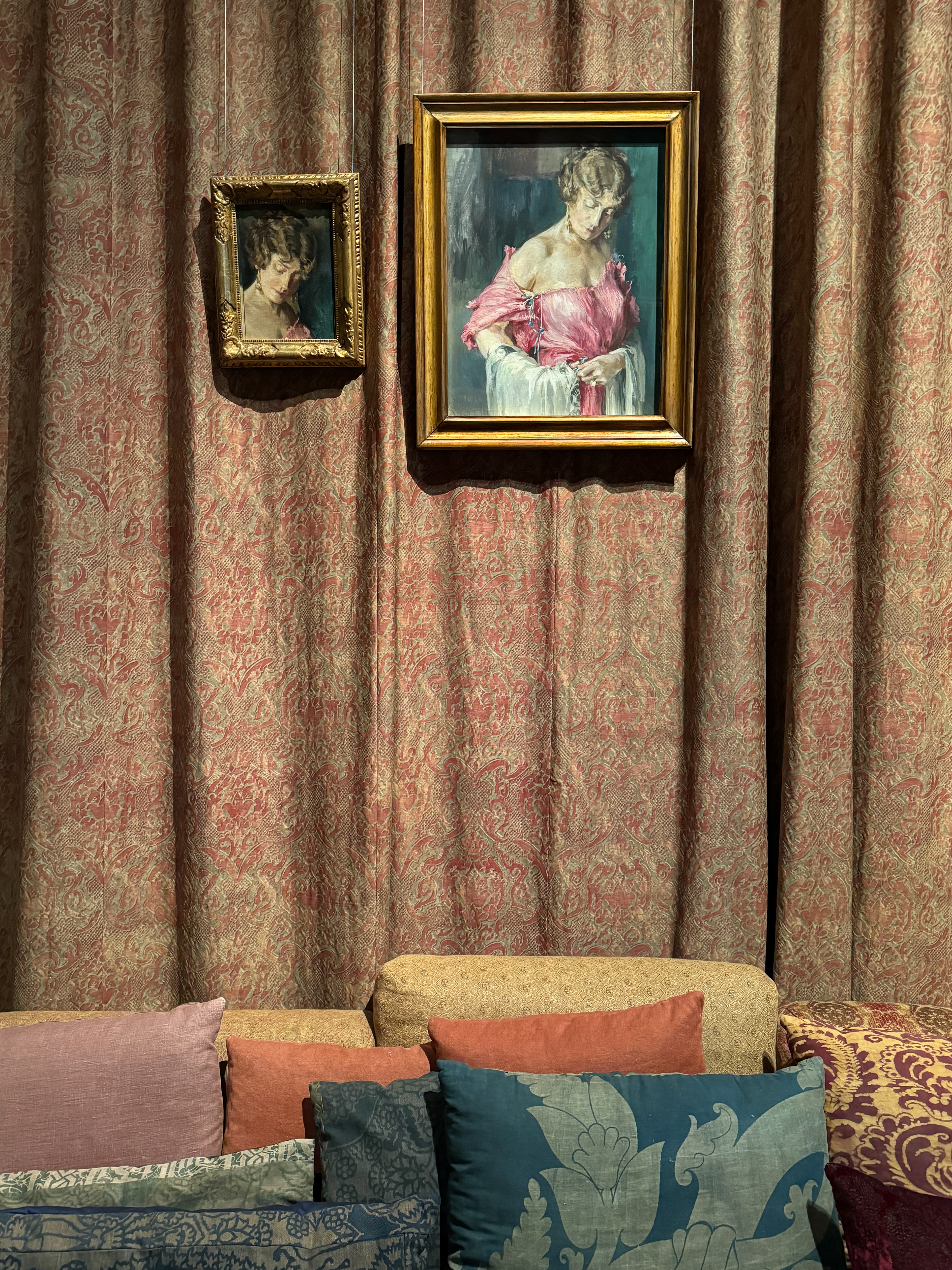 Paintings and fabrics by Fortuny