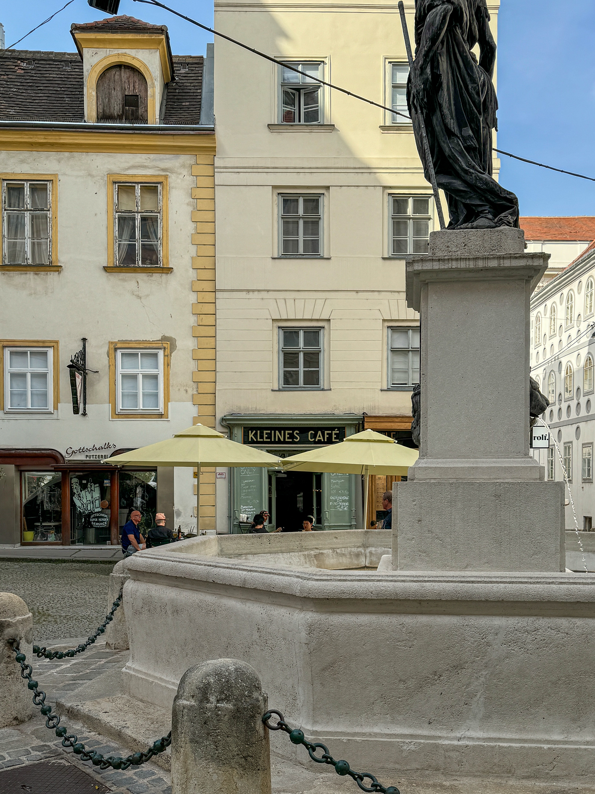 Das kleine café