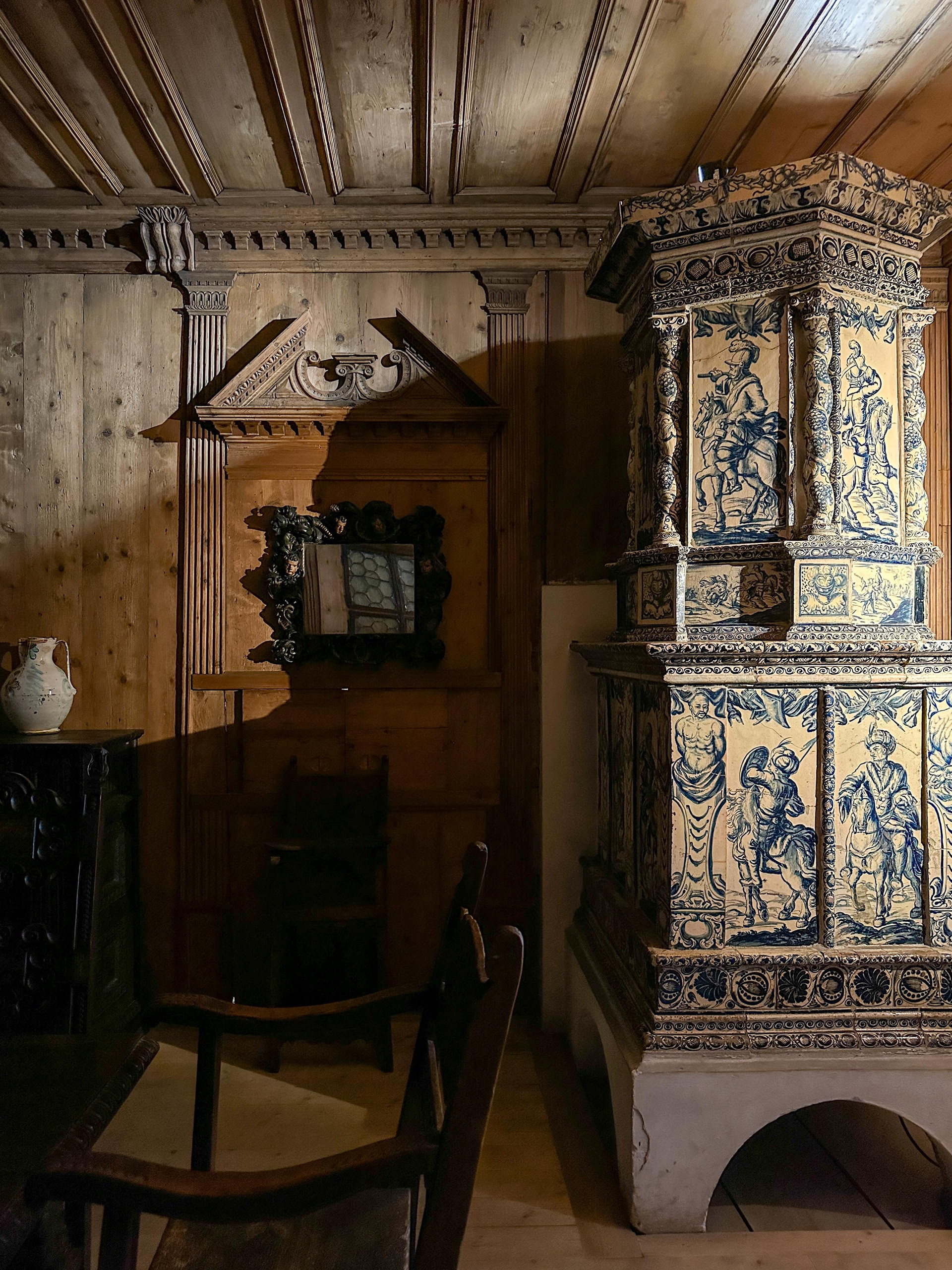 Stube aus Monclassico bei Malè, first half 17th century