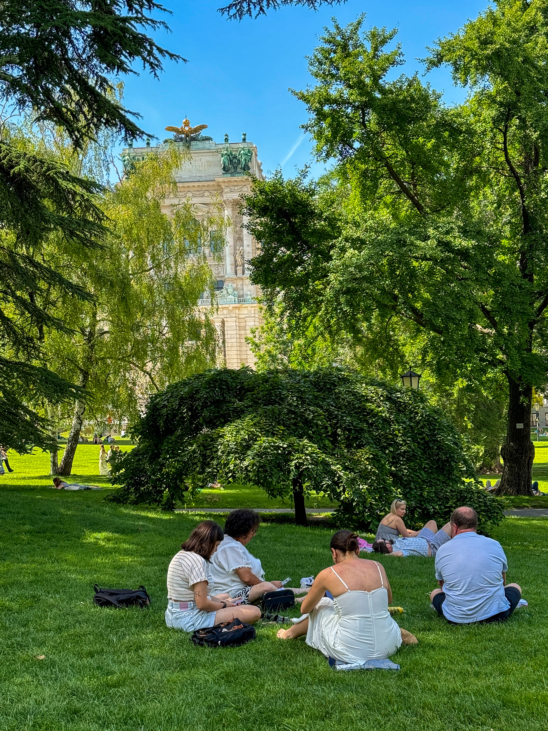 Lunch im Grass doesn't sound as good as déjeuner sur l'herbe