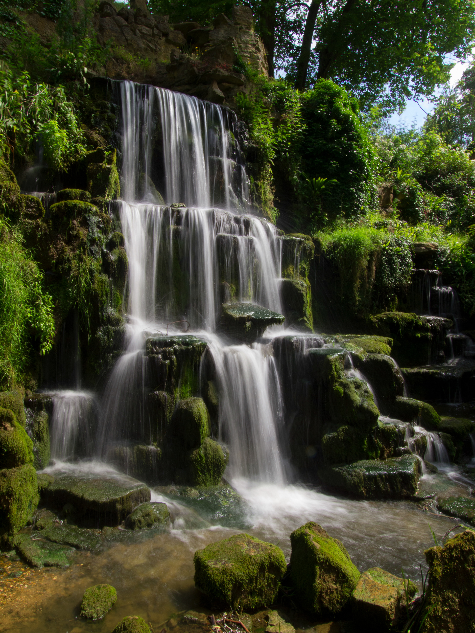 Bowood Cascade