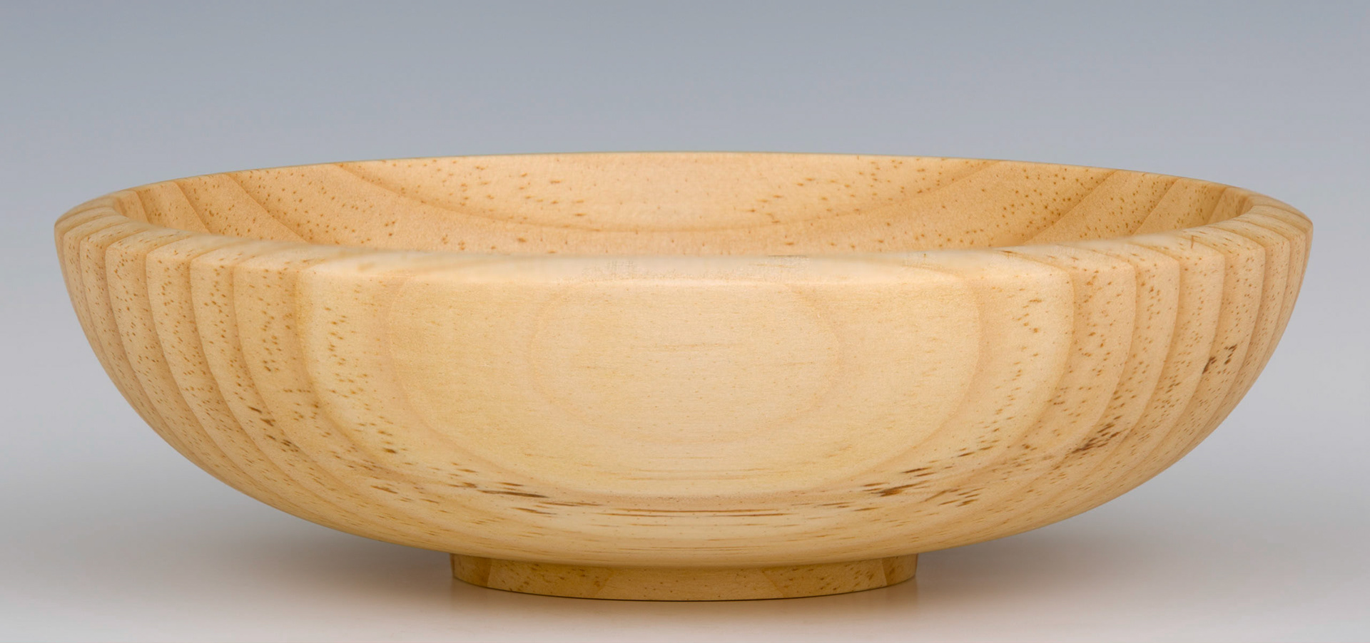 Pine Bowl - Diameter: 7 1/2 inches, Height: 2 1/4 inches (G53)