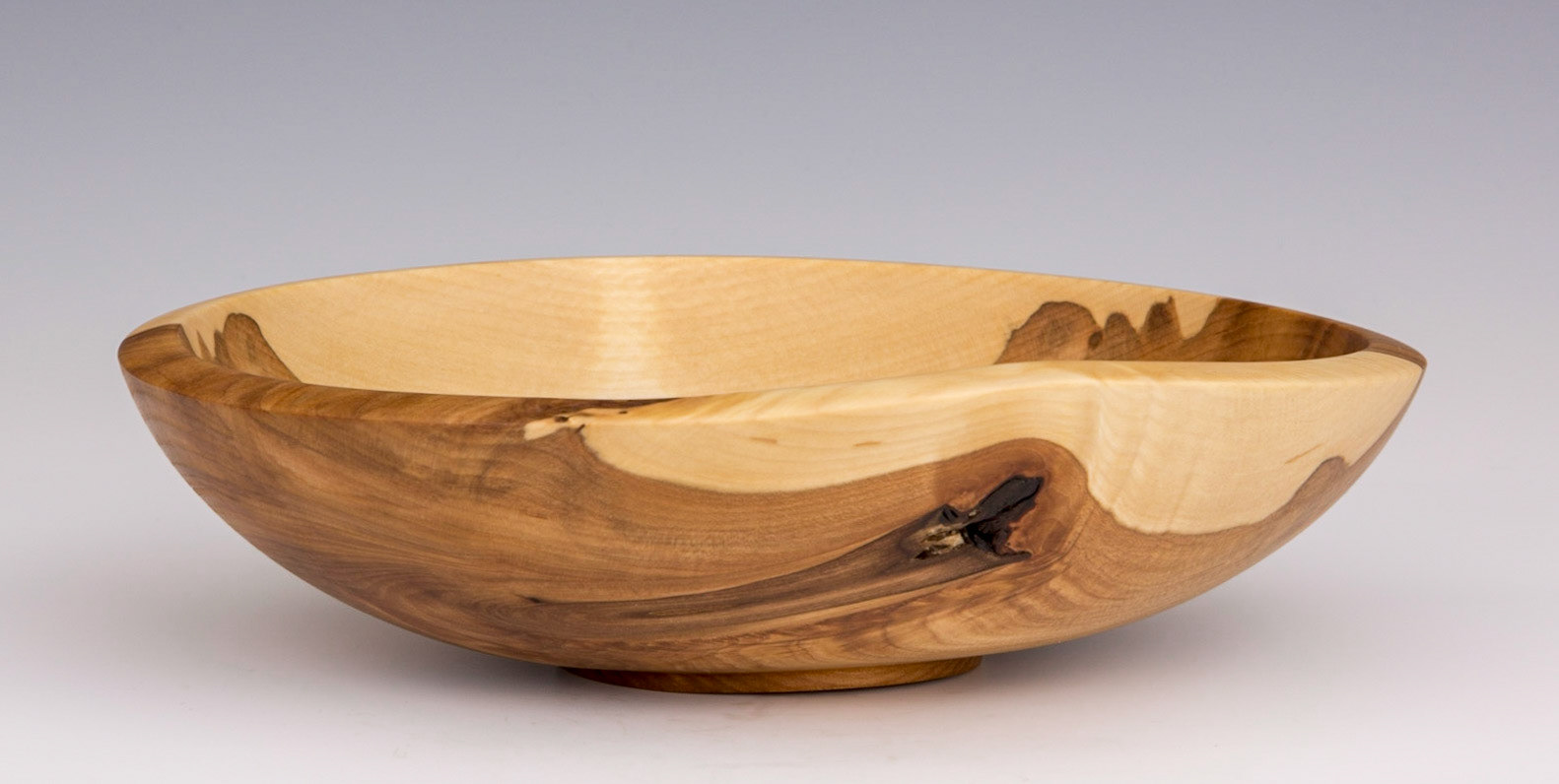 Ash Bowl - Diameter: 7 7/8 inches, Height: 2 1/8 inches (A55)