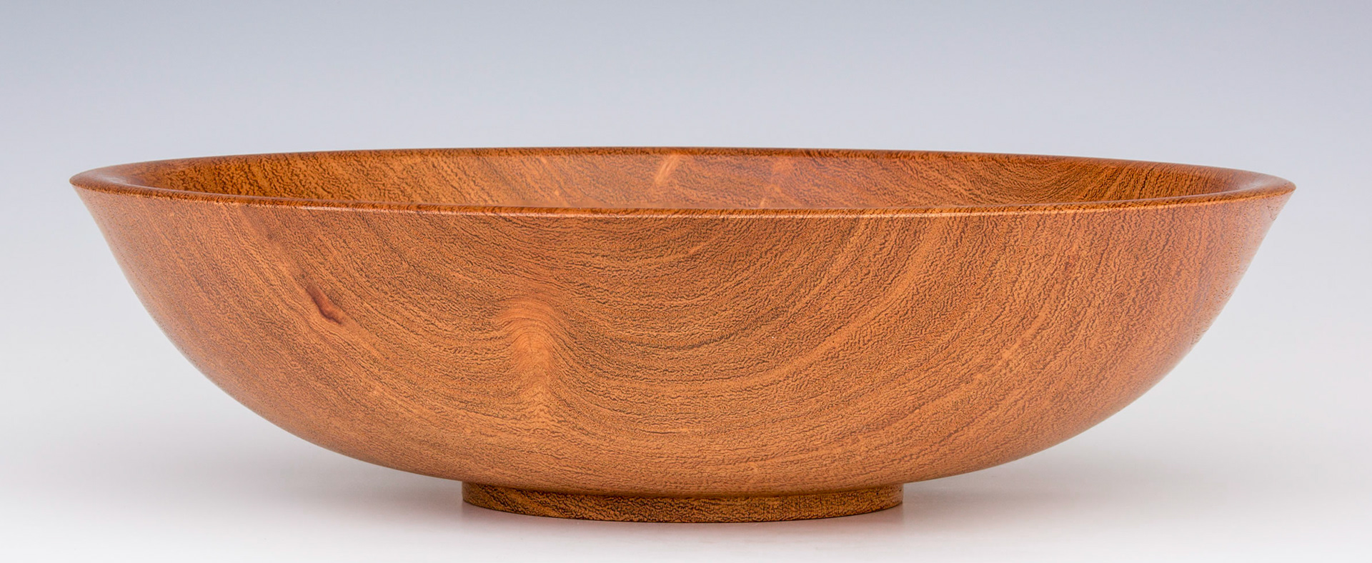 Bowl - Diameter: 9 15/16 inches, Height: 2 5/8 inches (B65)