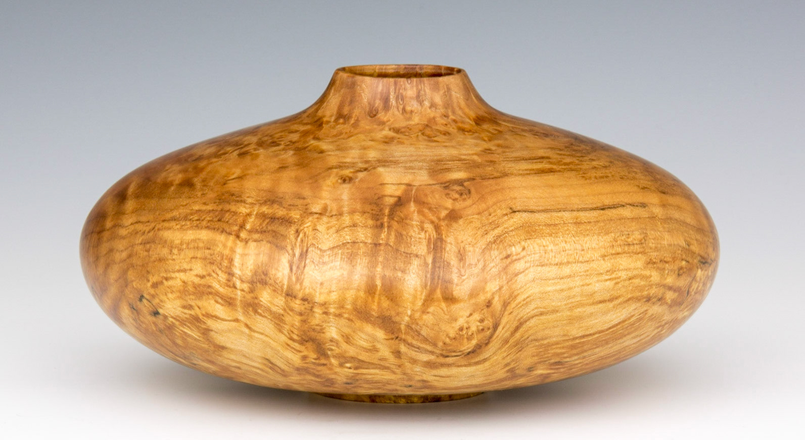 Maple Hollow Form - Diameter: 7 1/2 inches, Height: 3 3/4 inches (B6)