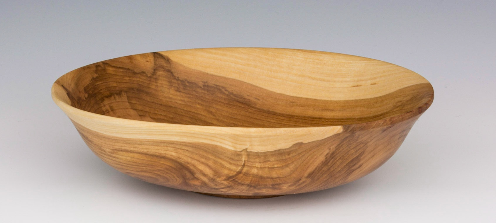 Ash Bowl - Diameter: 9 inches, Height: 2 1/2 inches (A25)