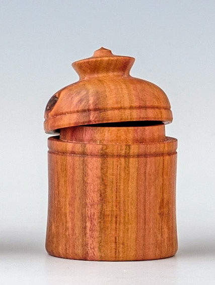 Plum Lidded Box - Diameter: 1 1/2 inches, Height: 2 1/4 inches (J113)