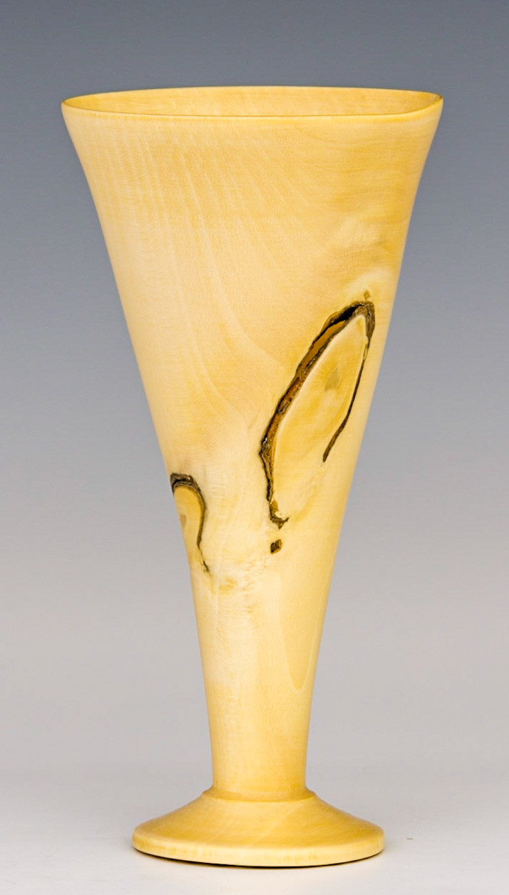 Holly Vessel - Diameter: 2 5/8 inches, Height: 5 1/4 inches (B77)