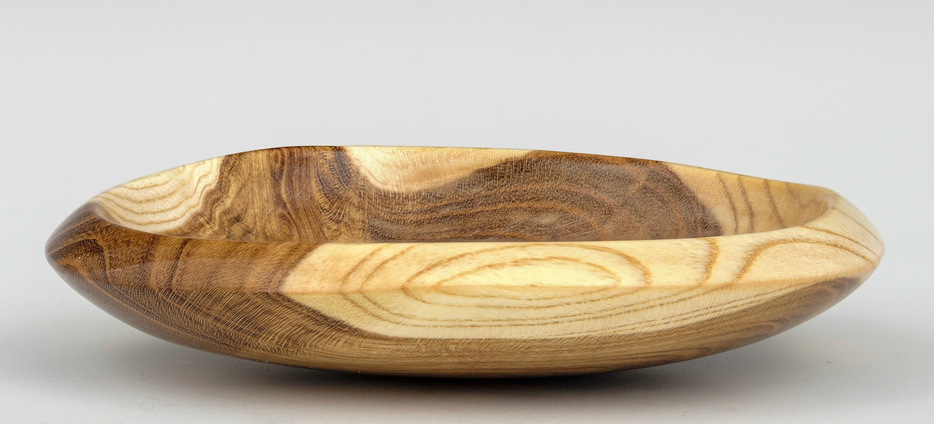 Laburnum Round Bottom Bowl - Diameter: 3 7/8 inches, Height: 1 1/8 inches (B108)