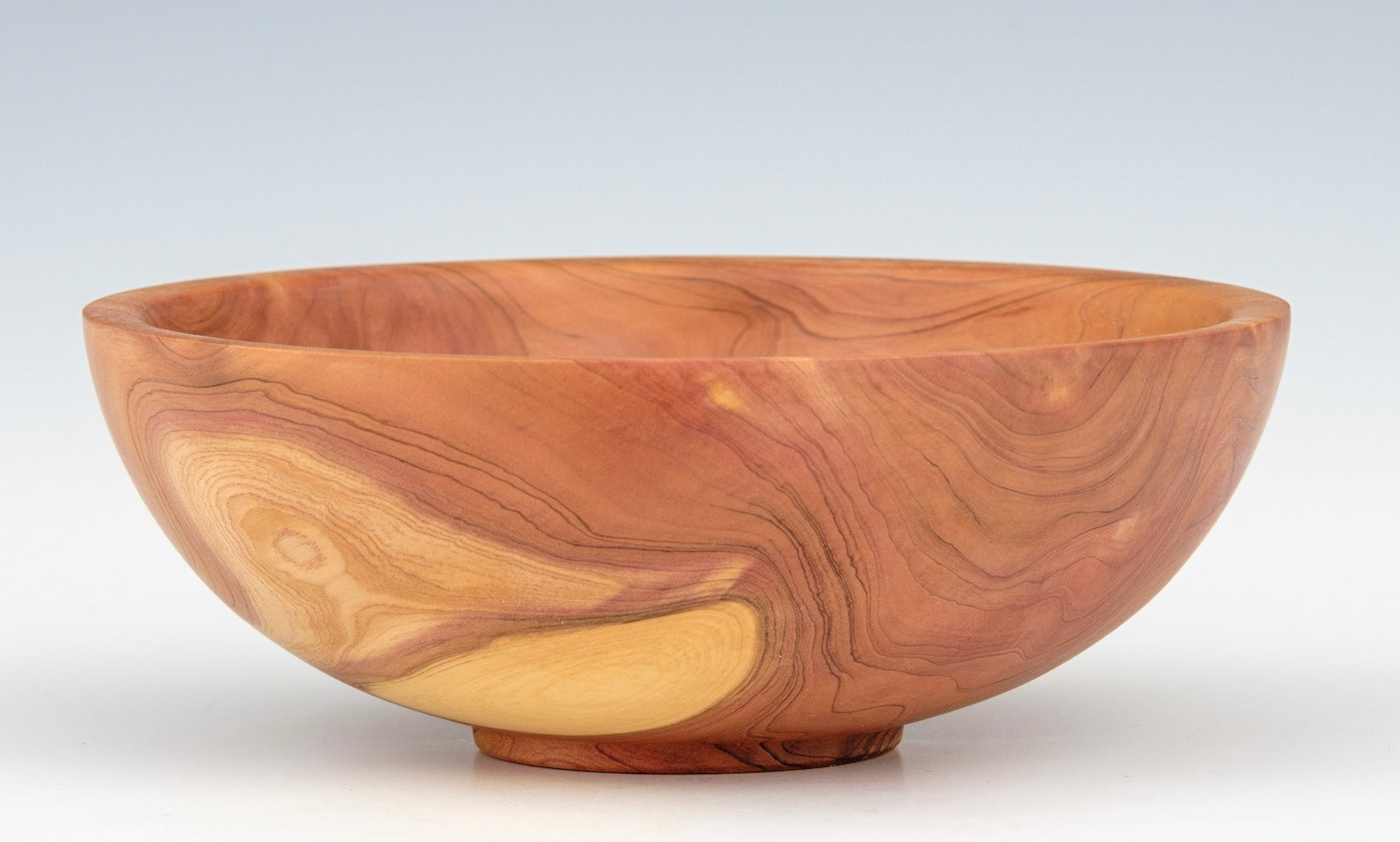 Juniper Bowl - Diameter: 6 inches, Height: 2 1/4 inches (D99)