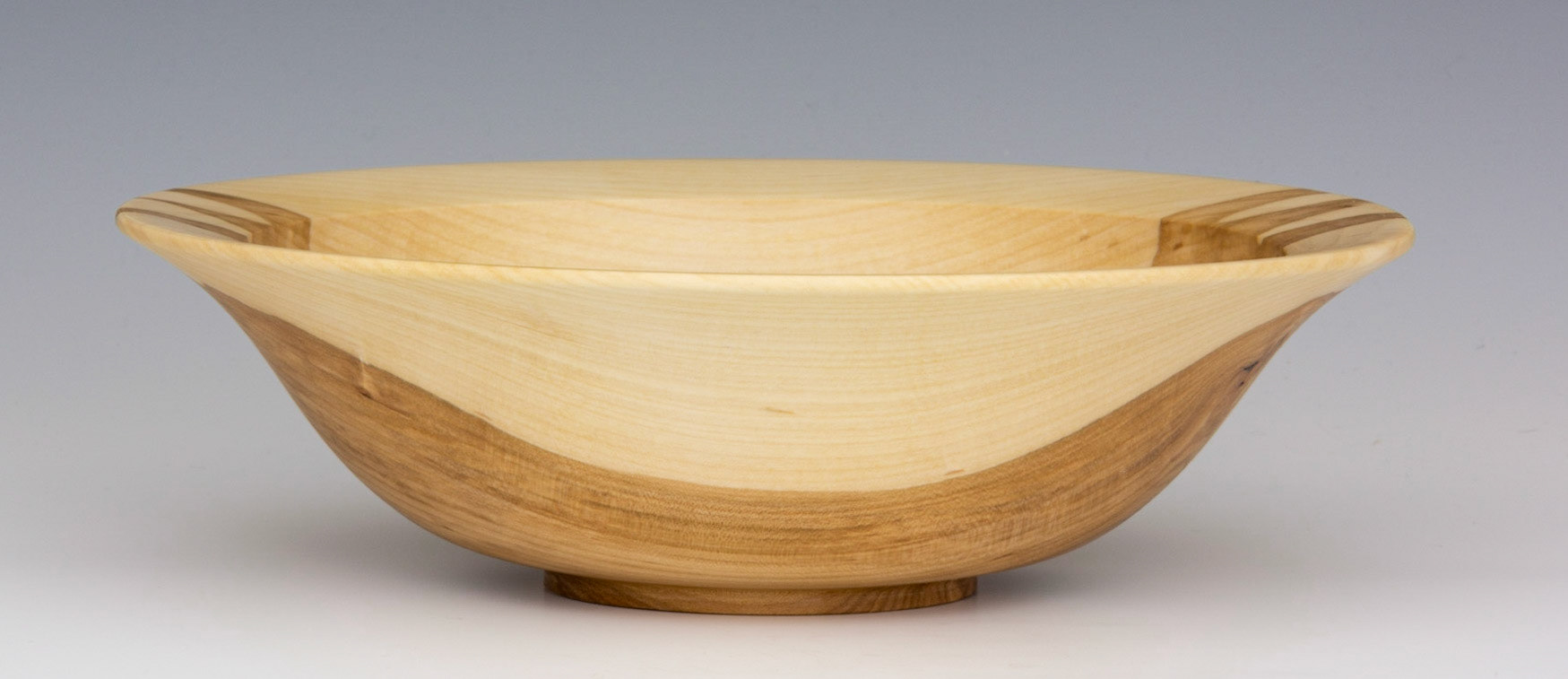 Ash Bowl - Diameter: 7 7/8 inches, Height: 2 3/8 inches (A22)