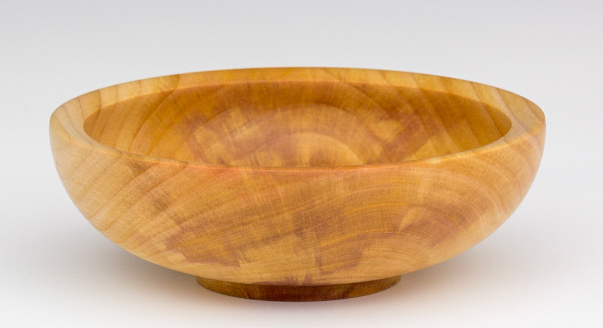 Plum Bowl - Diameter: 4 7/8 inches, Height: 1 1/2 inches (F124)