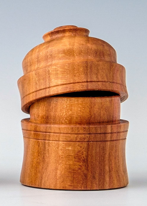 Plum Lidded Box - Diameter: 2 1/8 inches, Height: 2 3/4 inches (J112)