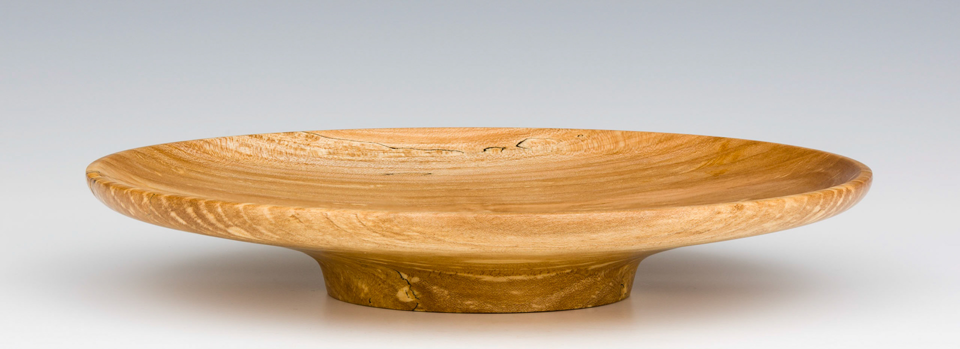 Maple Platter - Diameter: 9 inches, Height: 1 7/16 inches (D20)