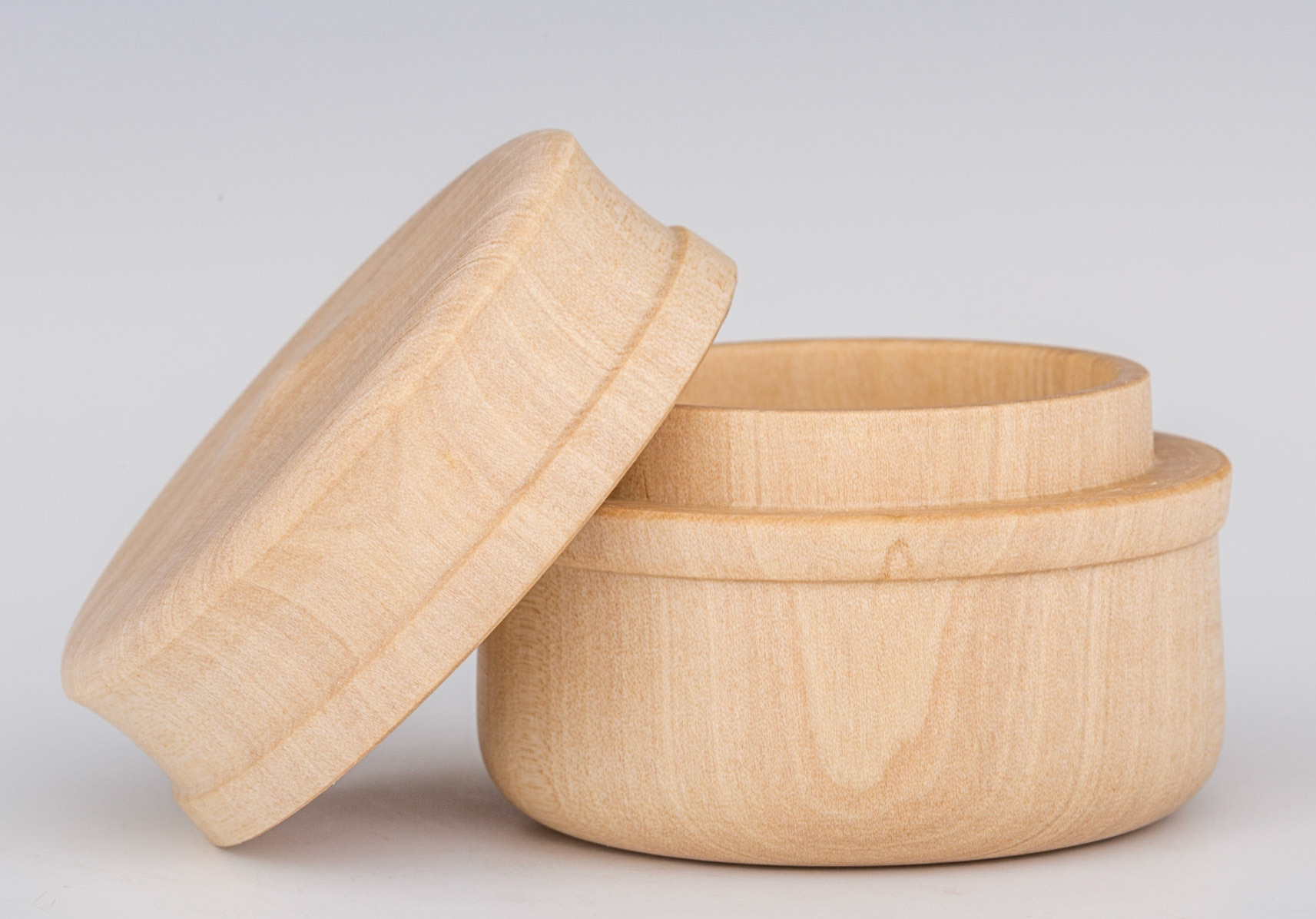 Ash Lidded Box - Diameter: 2 3/8 inches, Height: 1 7/8 inches (C99)