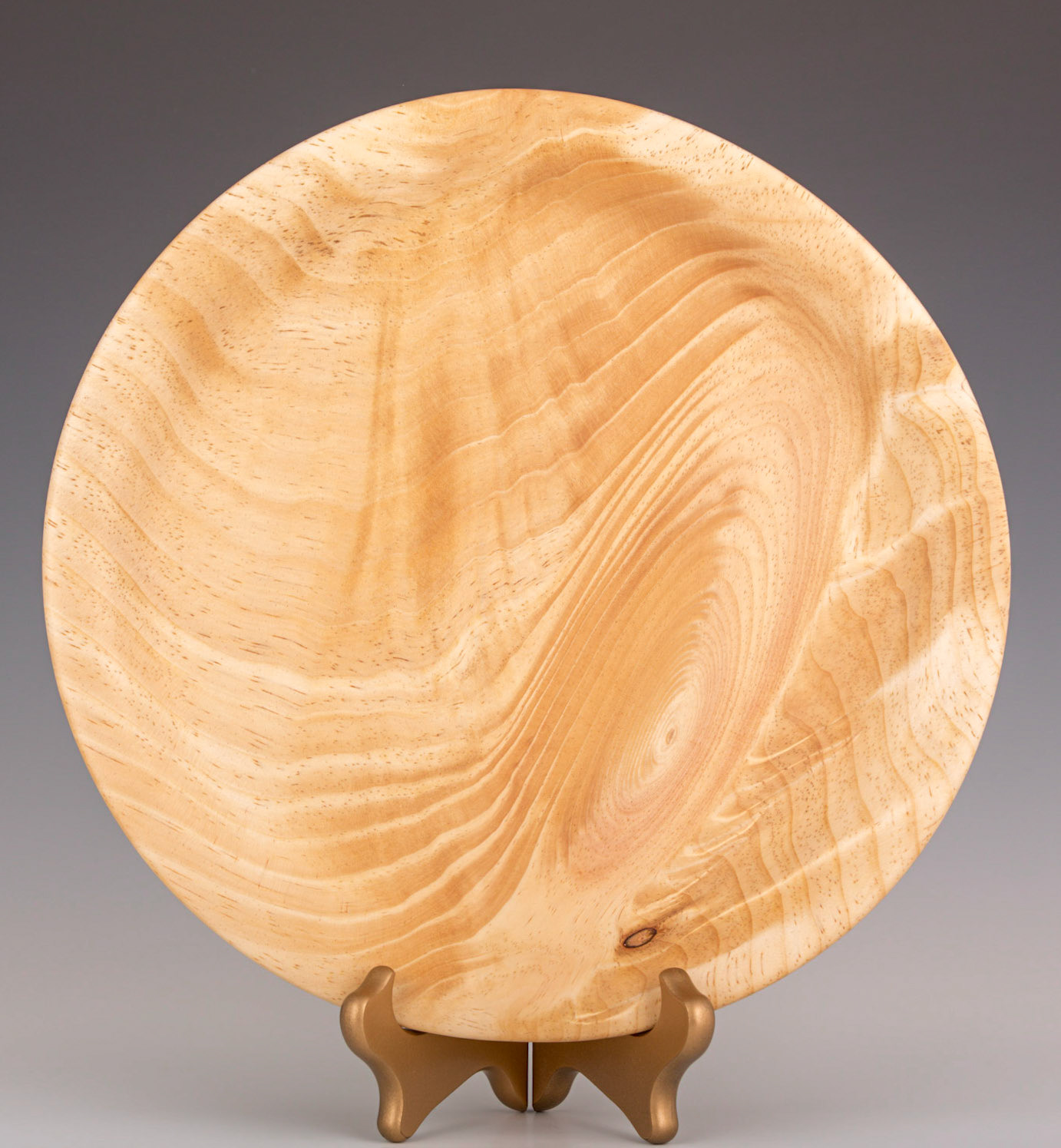 Pine Platter - Diameter: 11 1/4 inches, Height: 1 1/8 inches (G70)
