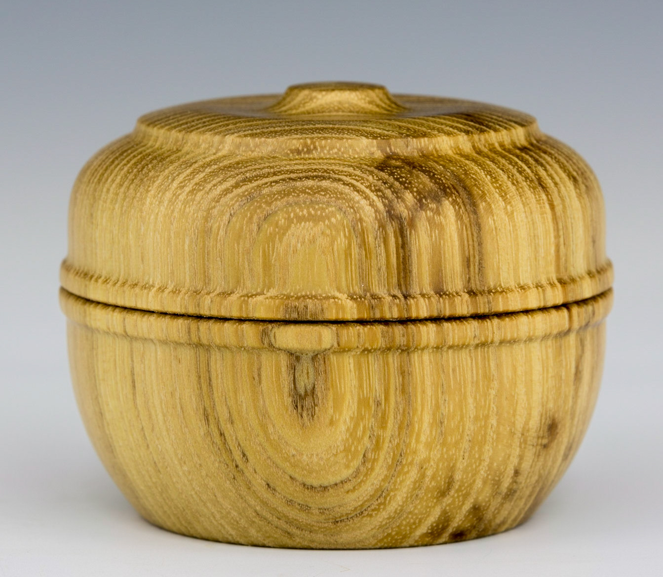 Black Locust Lidded Box - Diameter: 2 3/4 inches, Height: 2 1/4 inches (E4)