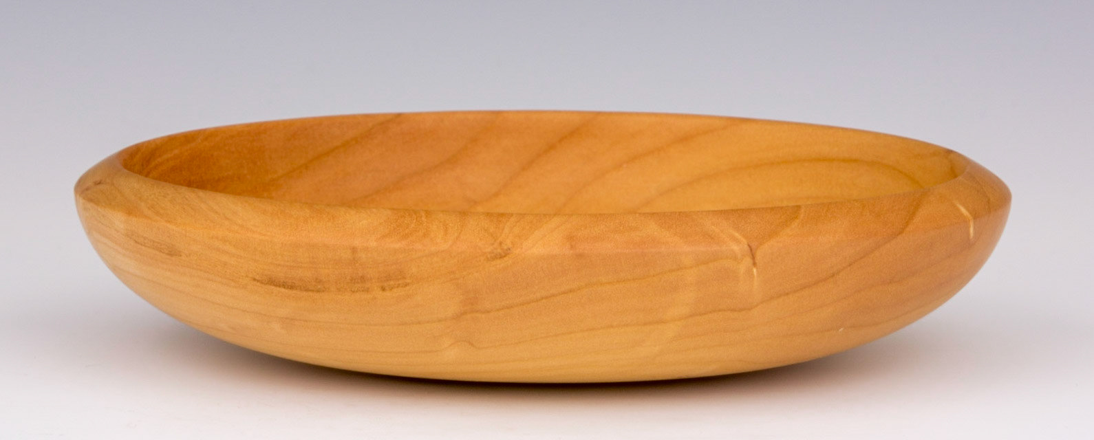 Willow Round Bottom Bowl - Diameter: 7 1/4 inches, Height: 1 1/2 inches (C64)
