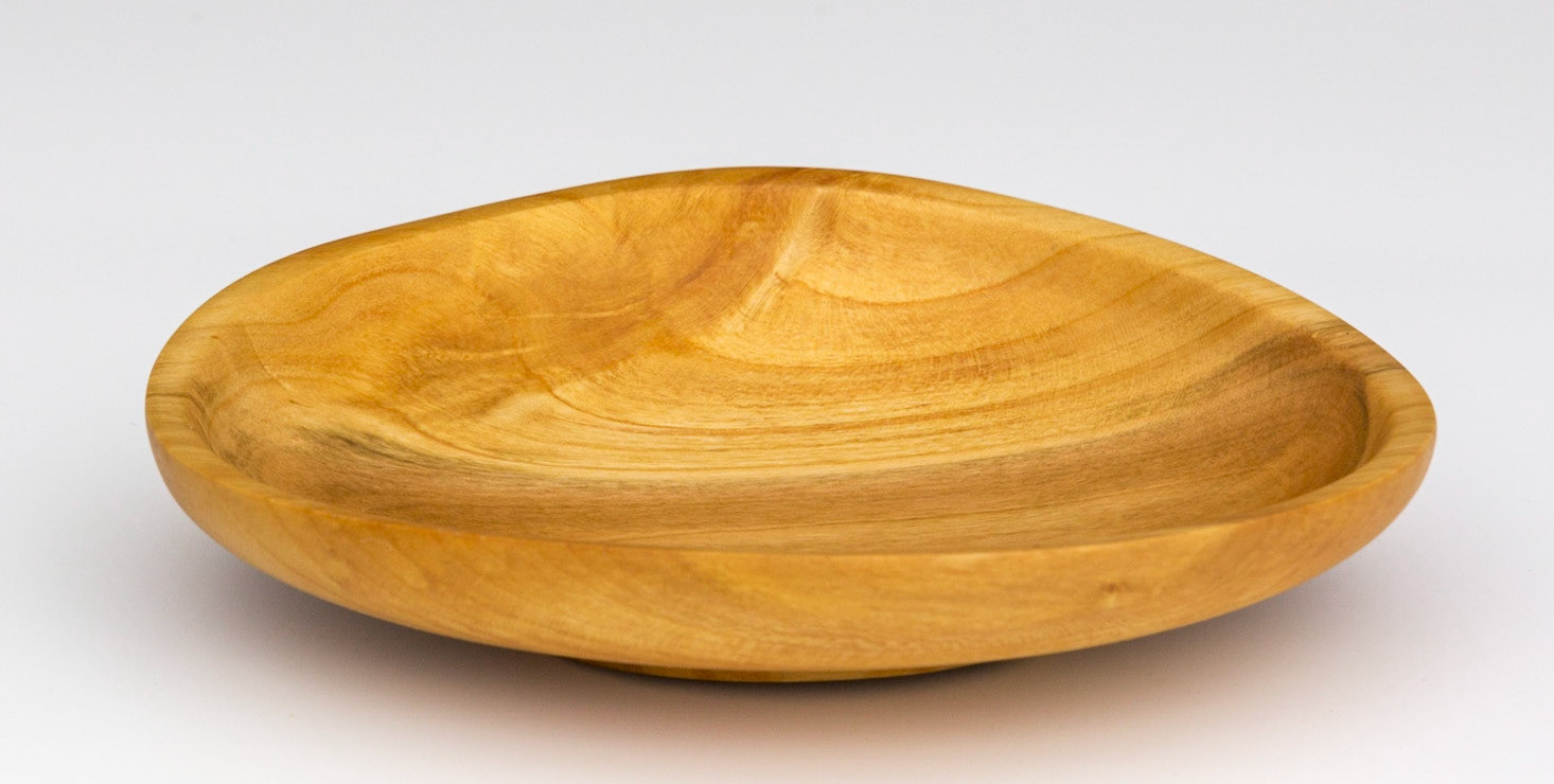 Plum Bowl - Diameter: 5 3/8 inches, Height: 7/8 inches (F101)