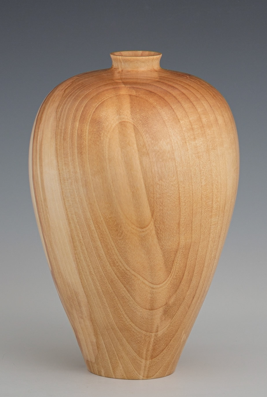 Birch Hollow Form - Diameter: 5 3/4 inches, Height: 8 3/4 inches (J36)