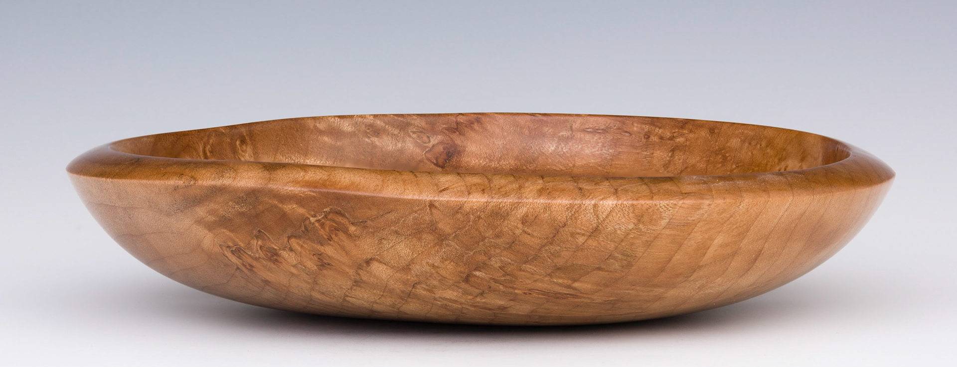 Maple Round Bottom Bowl - Diameter: 8 1/2 inches, Height: 1 3/4 inches (A144)
