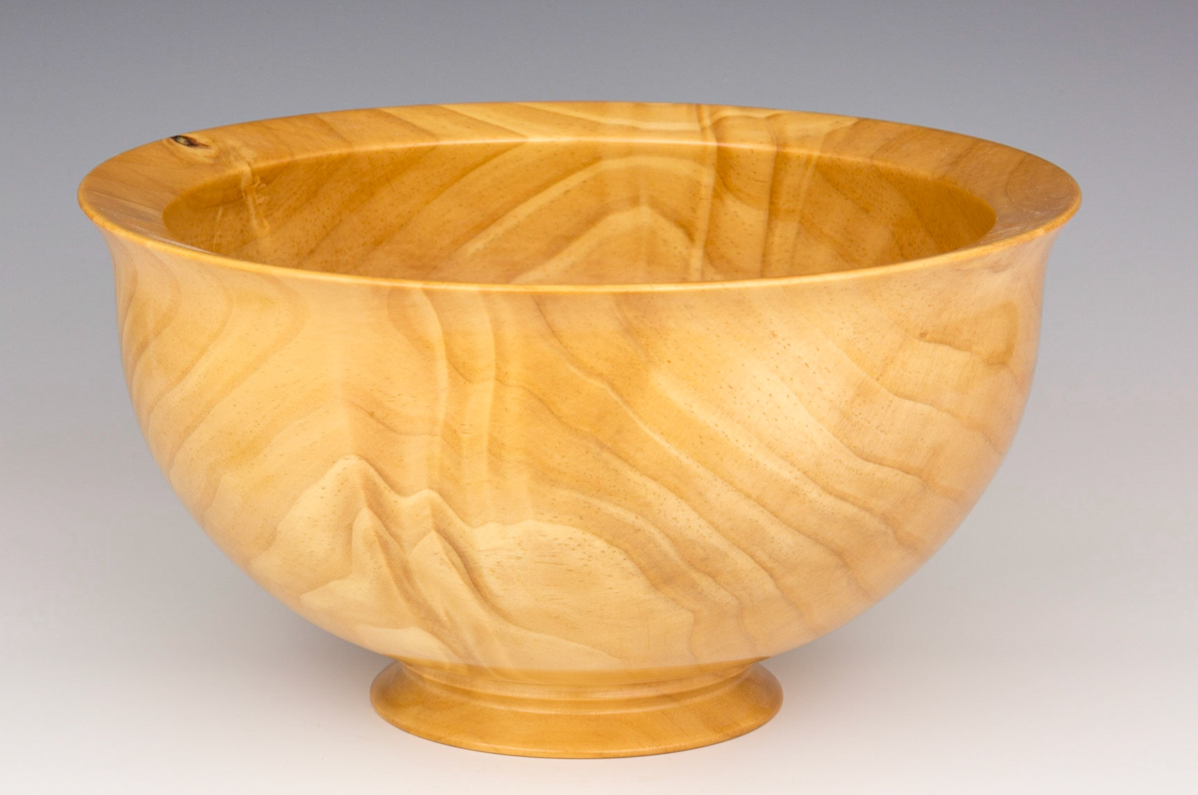 Pine Bowl - Diameter: 10 1/2 inches, Height: 5 1/2 inches (D29)