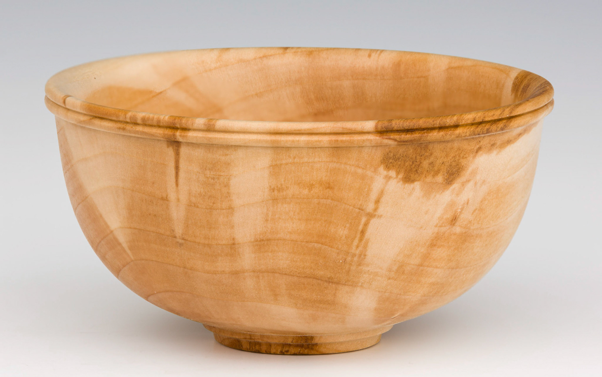 Pussy Willow Bowl - Diameter: 5 1/4 inches, Height: 2 5/8 inches (B20)