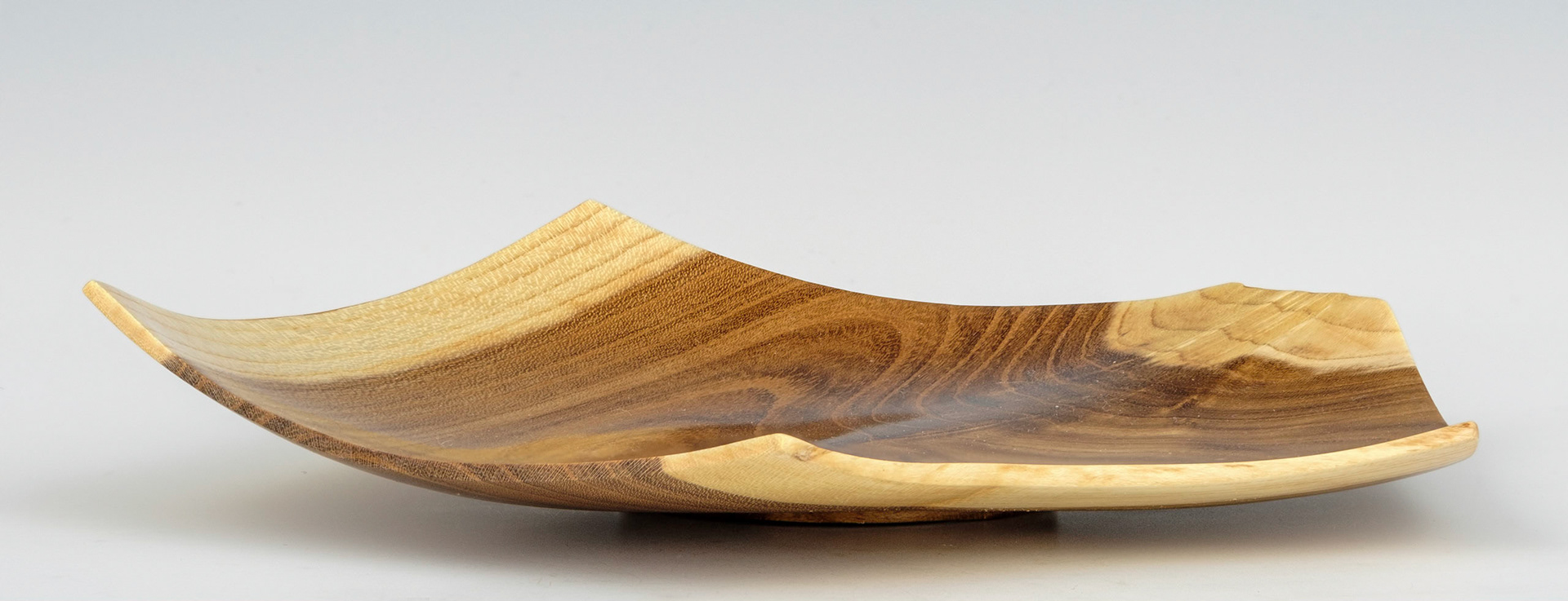 laburnum Angular Platter - Max. "Diagonal": 7 inches, Height: 1 1/8 inches (B111)