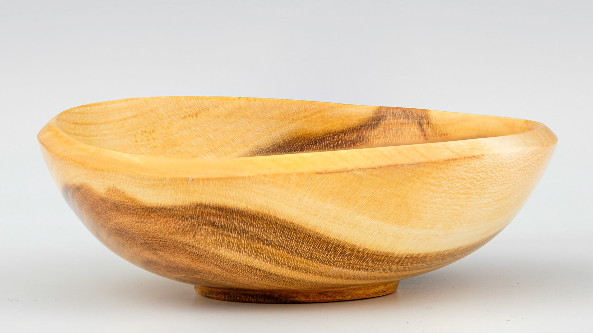 Cherry Bowl - Diameter: 3 3/4 inches, Height: 1 1/8 inches (J20)
