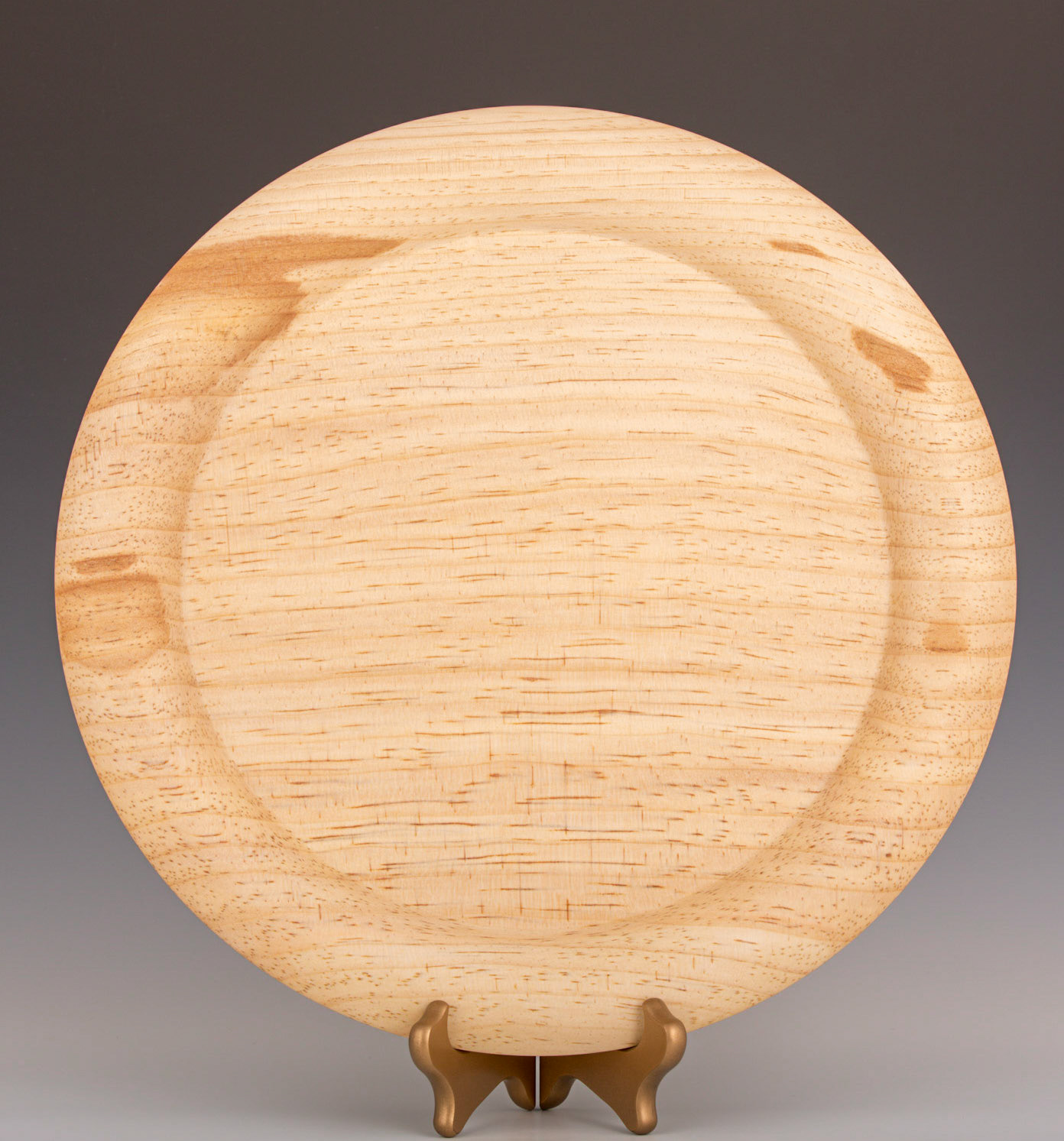 Pine Platter - Diameter: 14 3/4 inches, Height: 1 1/4 inches (G79)