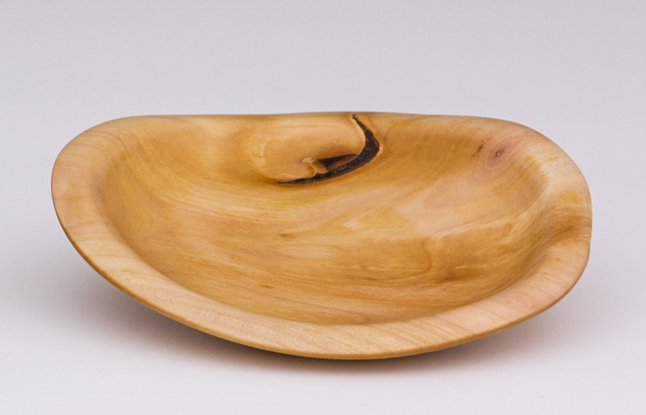 Plum Bowl - Diameter: 4 1/4 inches, Height: 3/4 inches (F96)