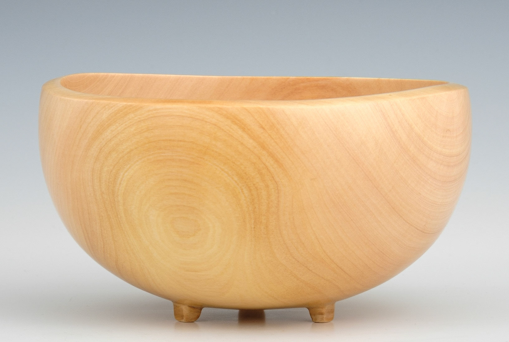 Madrone Three Legged Bowl - Diameter: 7 inches, Height: 3 7/8 inches (F49)
