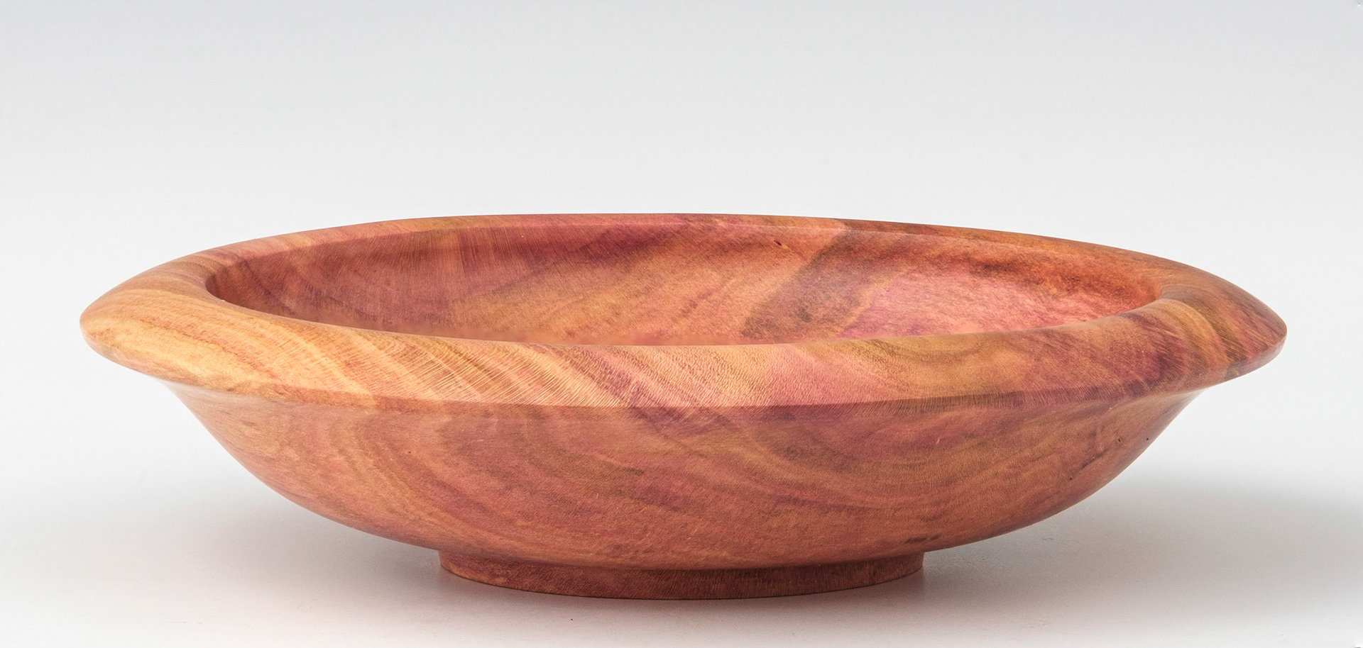 Plum Bowl - Diameter: 5 3/4 inches, Height: 1 1/4 inches (E130)