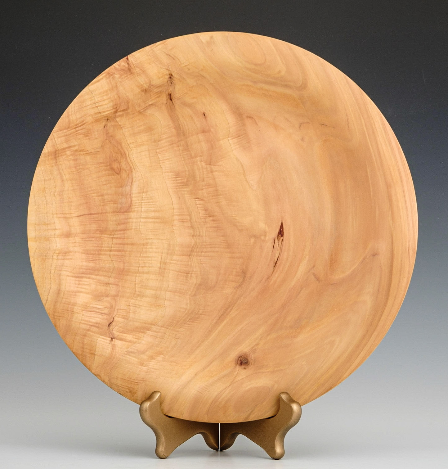 Cedar Platter - Diameter: 11 3/4 inches, Height: 1 3/8 inches (D133)