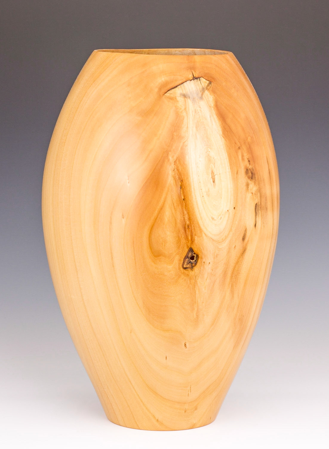 Willow Hollow Form - Diameter: 9 inches, H: 13 7/16 inches (C76)