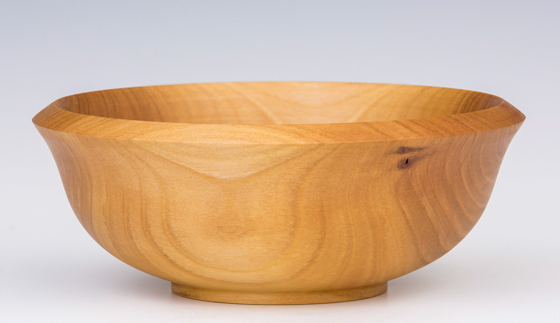 Cherry Bowl - Diameter: 5 1/2 inches, Height: 2 1/8 inches (A72)