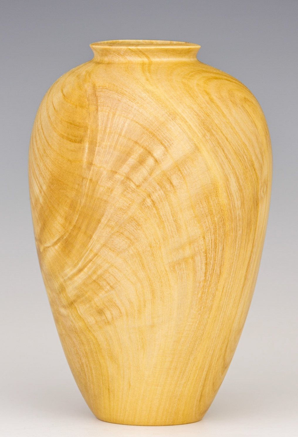 Madrone Hollow Form - Diameter: 4 1/4 inches, Height: 6 5/8 inches (C97)
