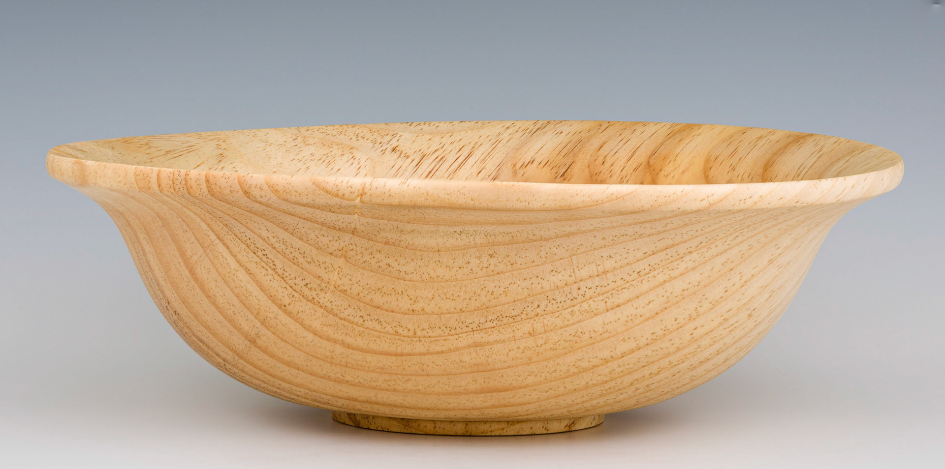 Pine Bowl - Diameter: 12 inches, Height: 3 3/4 inches (G61)