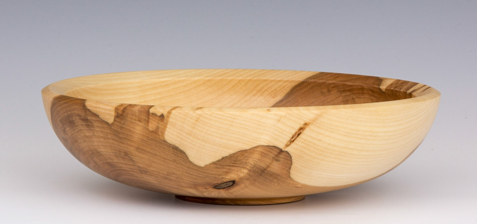 Ash Bowl - Diameter: 7 3/4 inches, Height: 2 inches (A21)