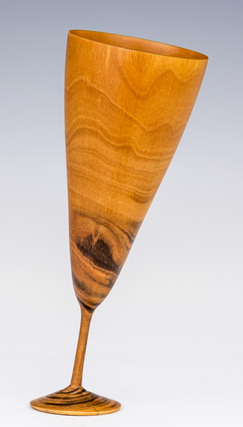 Plum Goblet - Diameter: 2 1/16 inches, Height: 5 5/8 inches (B69)