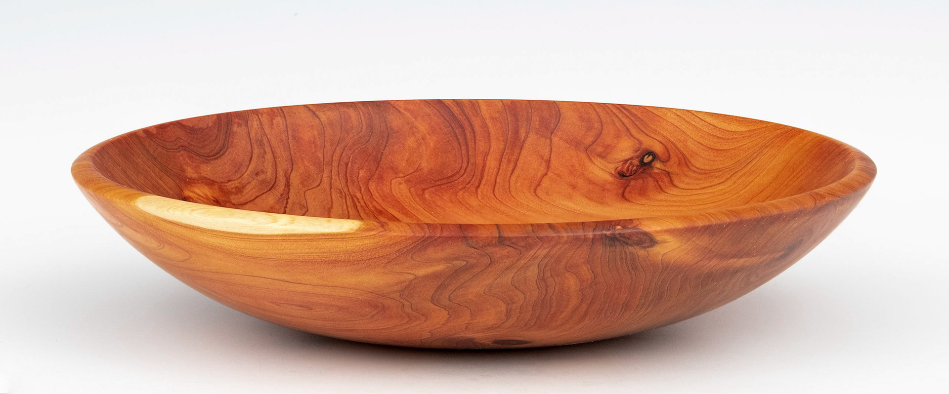 Juniper Bowl - Diameter: 7 3/16 inches, Height: 1 1/2 inches (D45)