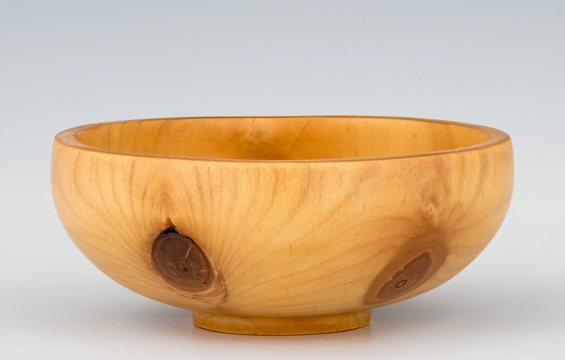 Monkey Puzzle Bowl - Diameter: 6 inches, Height: 2 inches (C147)
