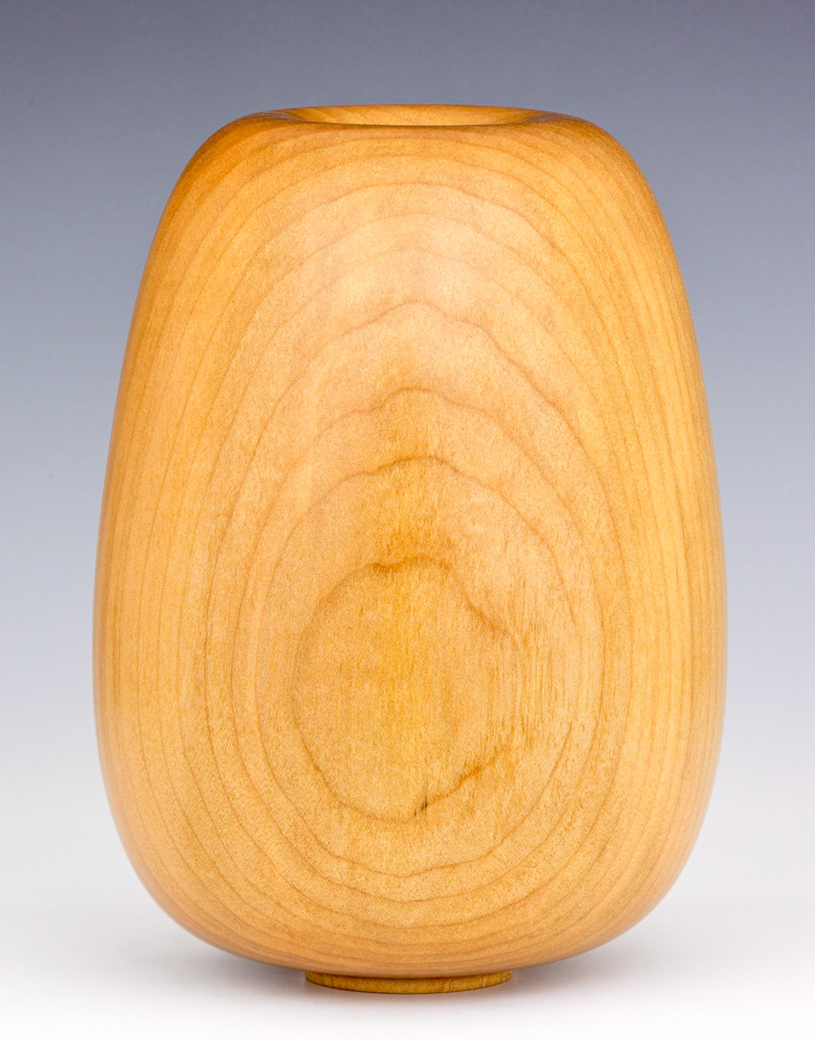 Maple Hollow Form - Diameter: 5 3/8 inches, Height: 7 3/8 inches (F31)